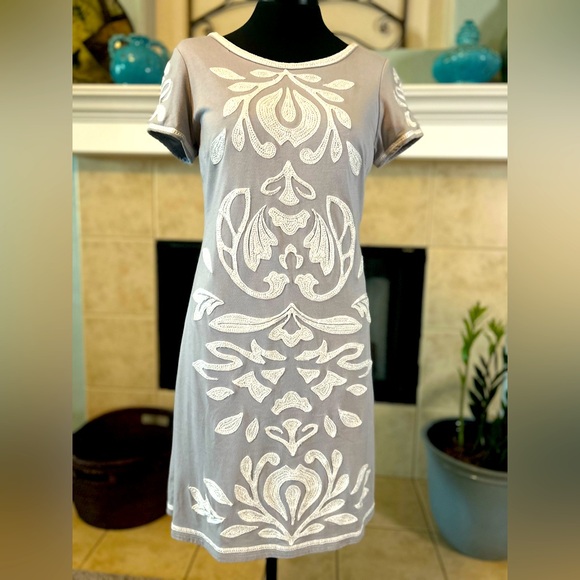 INC lined embroidered dove gray dress Size M. NWOTGS - Picture 1 of 4